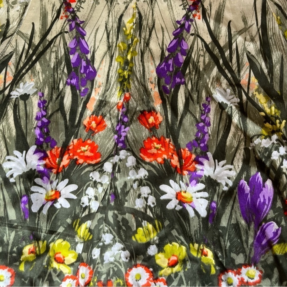 Chico's Silk Floral Print Skirt Size 0 (S) - Picture 4 of 9